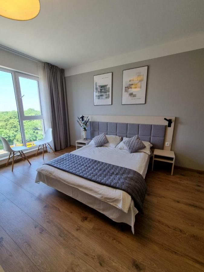 Warsaw Apartments - Luxury Top-View Aparthotel Esterno foto